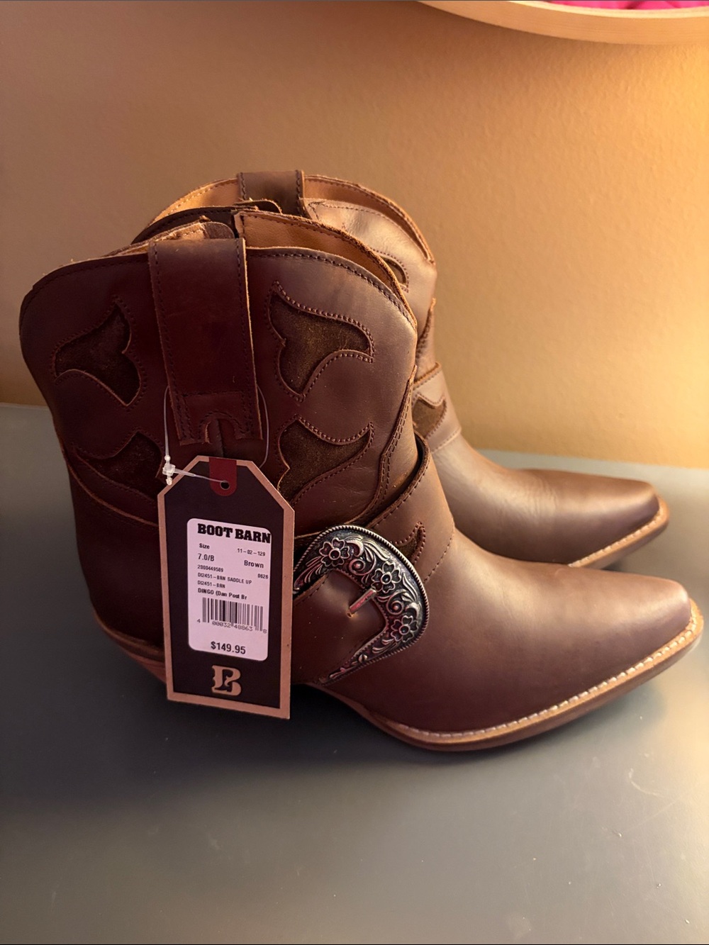 DINGO Brown Leather Western Ankle Boots with Decorative Buckle